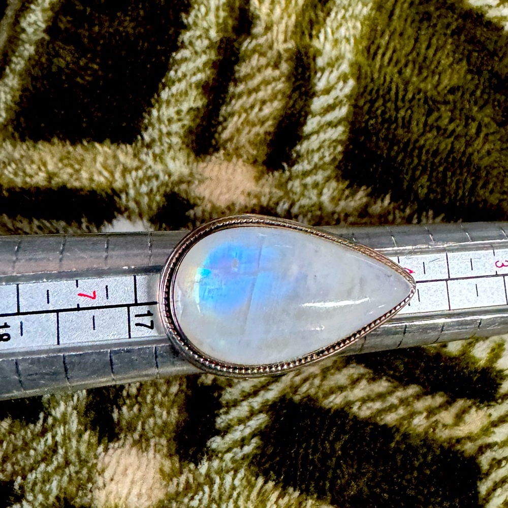 Sterling silver moonstone ring